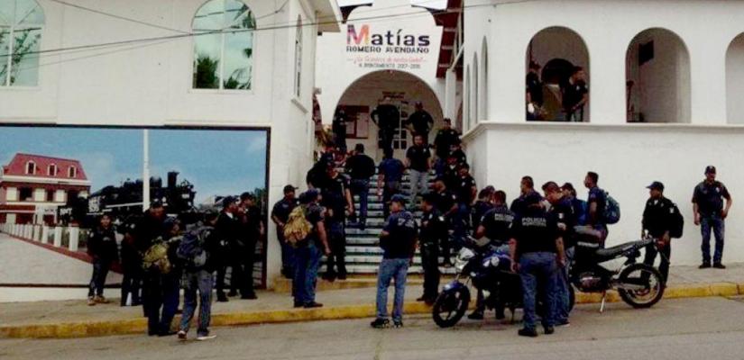 Comando armado libera a presunto asesino de prisión en Matías Romero